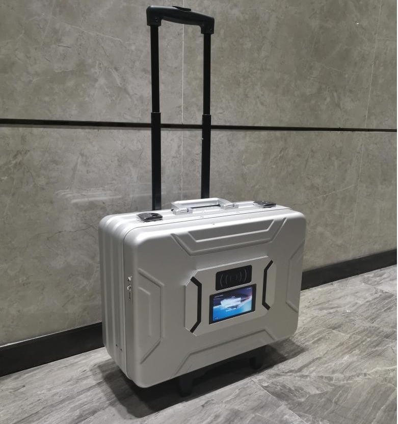 YC03B RFID智能拉杆工具箱